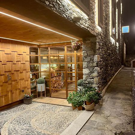 Hotel Boutique La Neu Benasque Exterior photo