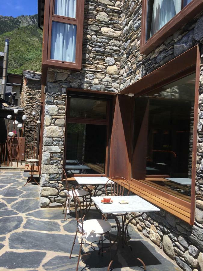 Hotel Boutique La Neu Benasque Exterior photo